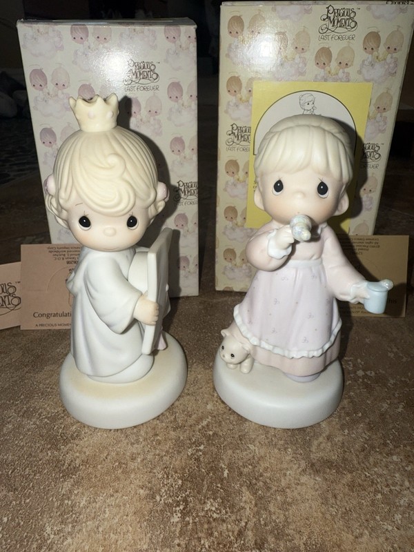 Set of 2 Vintage Precious Moments Graduation Congratulations Princess, Memories