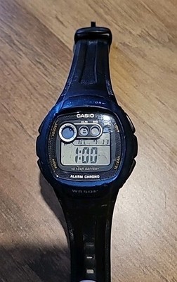 Casio W-210 Digital Multifunktions Herren Digitaluhr - 50m Portofrei