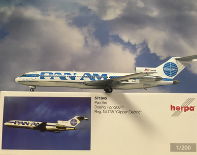 Herpa Wings 1:200  Boeing 727-200  Pan Am N4738   571845 Modellairport500