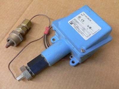 Untied Electric Controls E100-2Bcb Temperature Controller 30-250F 15A 480Vac