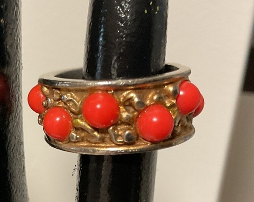 Vintage 1960 Costume Band Ring 10 Round Coral Stones Size 7