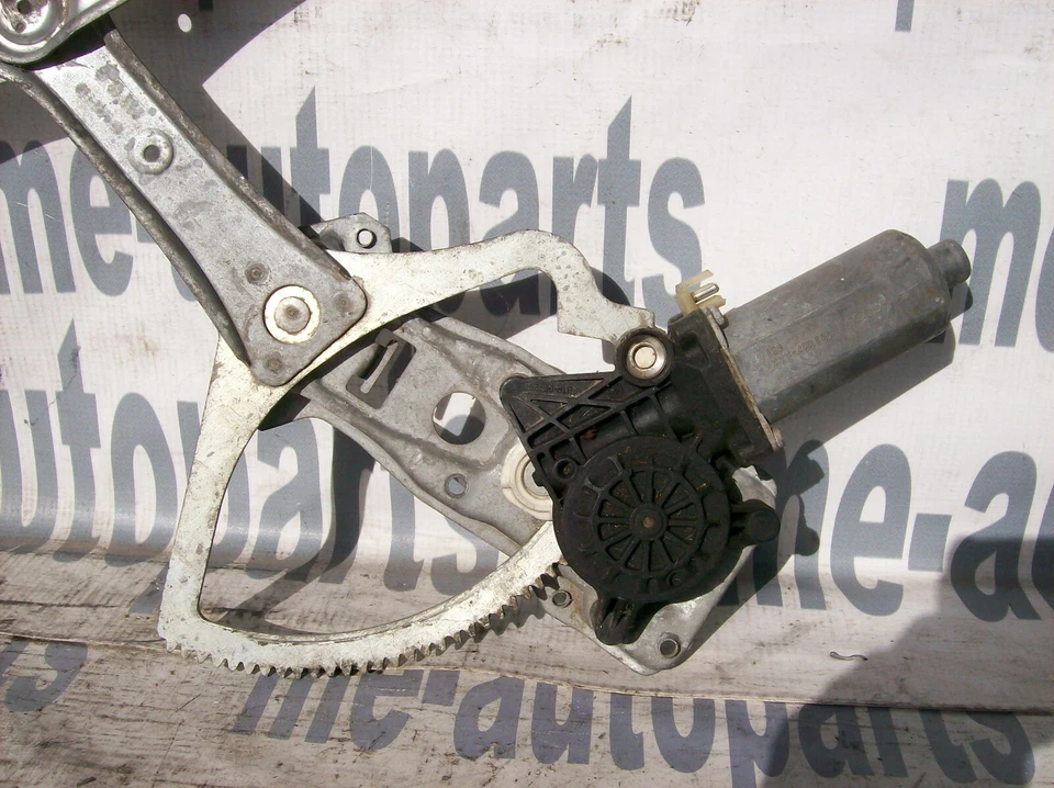 Mercedes Benz Clase C 1994-2000 OEM motor regulador ventana delantera izquierda Foto 2 de 4