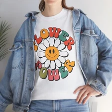 FLOWER POWER T-Shirt - Trendy Flower Tee for Free Spirits & Hippie Vibes