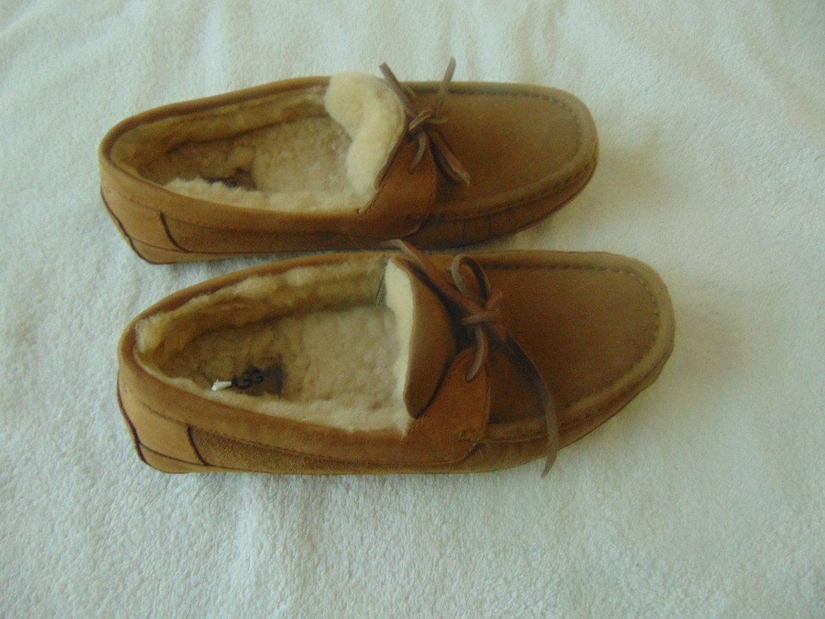 UGG Bryon Brown Slippers UGG Byron Shearling Lined Leather Tie | Mercari main image 3
