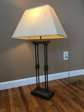 **Vintage MCM FOUR SPINDLE BRASS TABLE LAMP FOUR POST COLUMN RECTANGLE SHADE