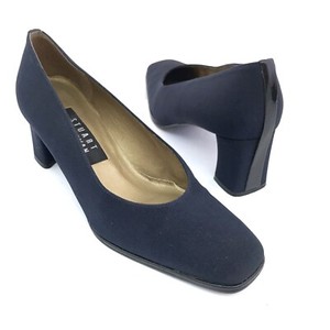 stuart weitzman navy shoes