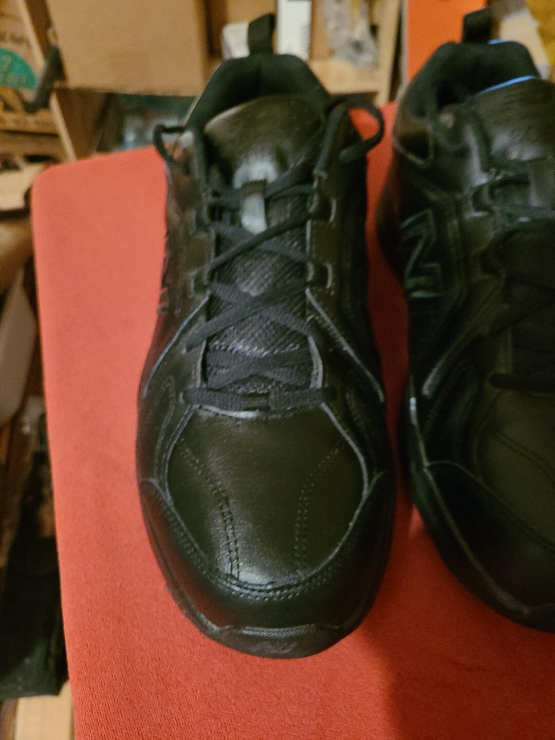 new balance slip resistant shoes 608  Mens 14