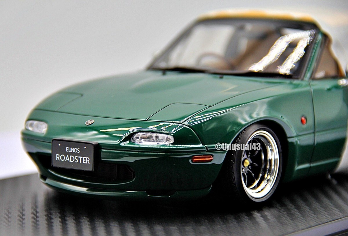 1/18 Ignition Model Mazda Mx-5 Eunos Roadster (NA) Green 1/18 Ignition Model Mazda Mx-5 Eunos Roadster (NA) Green