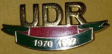ULSTER DEFENCE REGIMENT LAPEL BADGE UDR 1970 - 1992 BRITISH ARMY CUT OUT