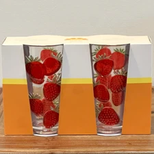 STRAWBERRY Acrylic Drinkware Glasses from C & C Set of 2 BRAND NEW