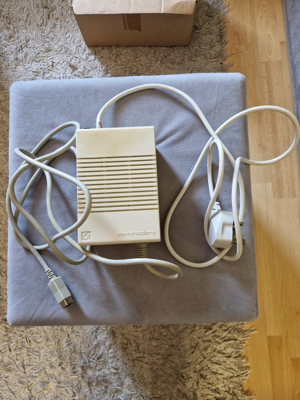 Original Commodore Amiga 500 A500 A500+ Power Supply PSU - UK