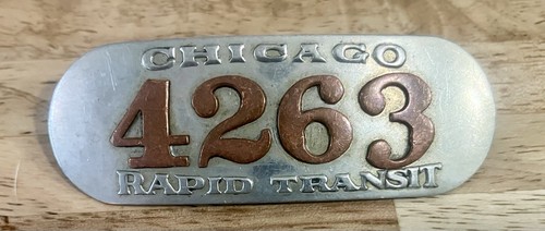 CHICAGO RAPID TRANSIT CAP BADGE. ELEVATED LINES. 1924-1947