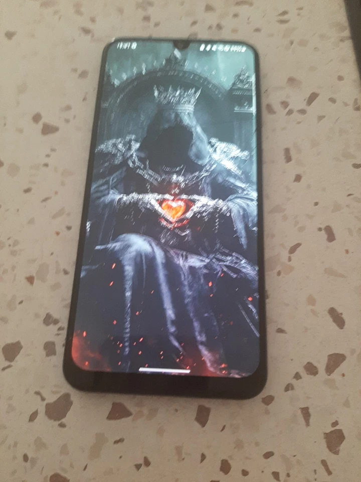 Samsung Galaxy A50 · 64GB, Foto 4 von 5