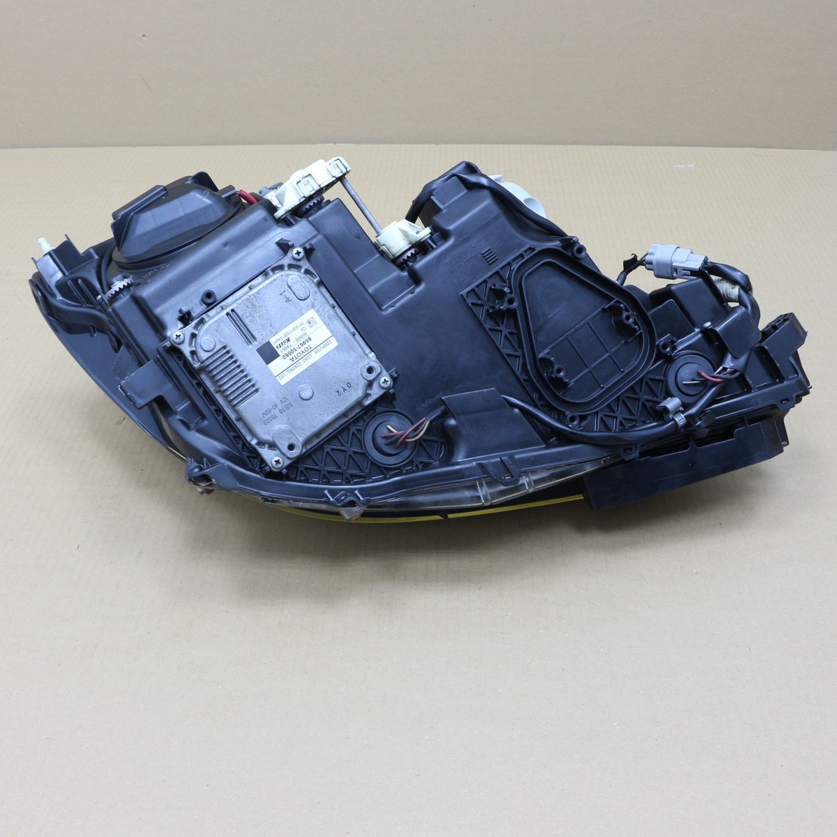 JDM Lexus LS460 LS600h 2010-2012 OEM Triple Beam HID Head Light