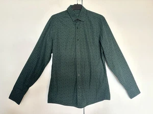 Chemise Gucci Stirup col persistant ajustée intelligente. Taille : 15,5 / 39. PRIX CONSEILLÉ :