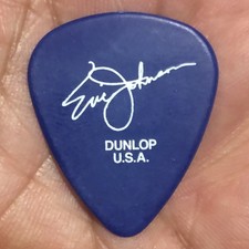ERIC JOHNSON EUROPE LIVE FRANCE GUITAR PICK AUSTIN TEXAS PURPLE PLECTRUM DUNLAP