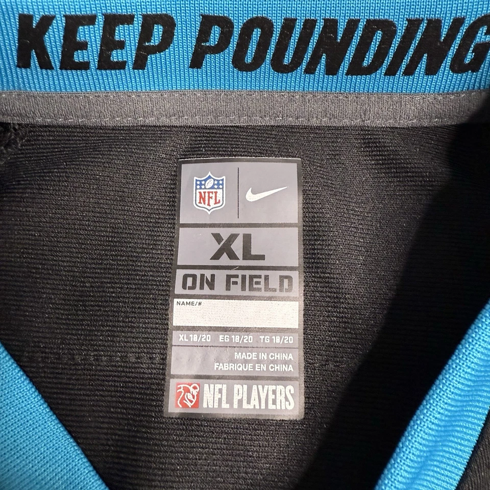 Camiseta deportiva negra Cam Newton #1 Carolina Panthers Youth XL 18/20 Nike On Field NFL Foto 3 de 4