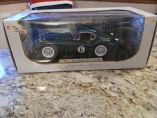 BNIB 1949 Jaguar XK 120 Racing Car (Signature Models 1:18 scale)