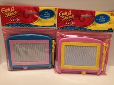 Spin Master Etch A Sketch Doodle Lot of 4 Red Green Blue Pink AA