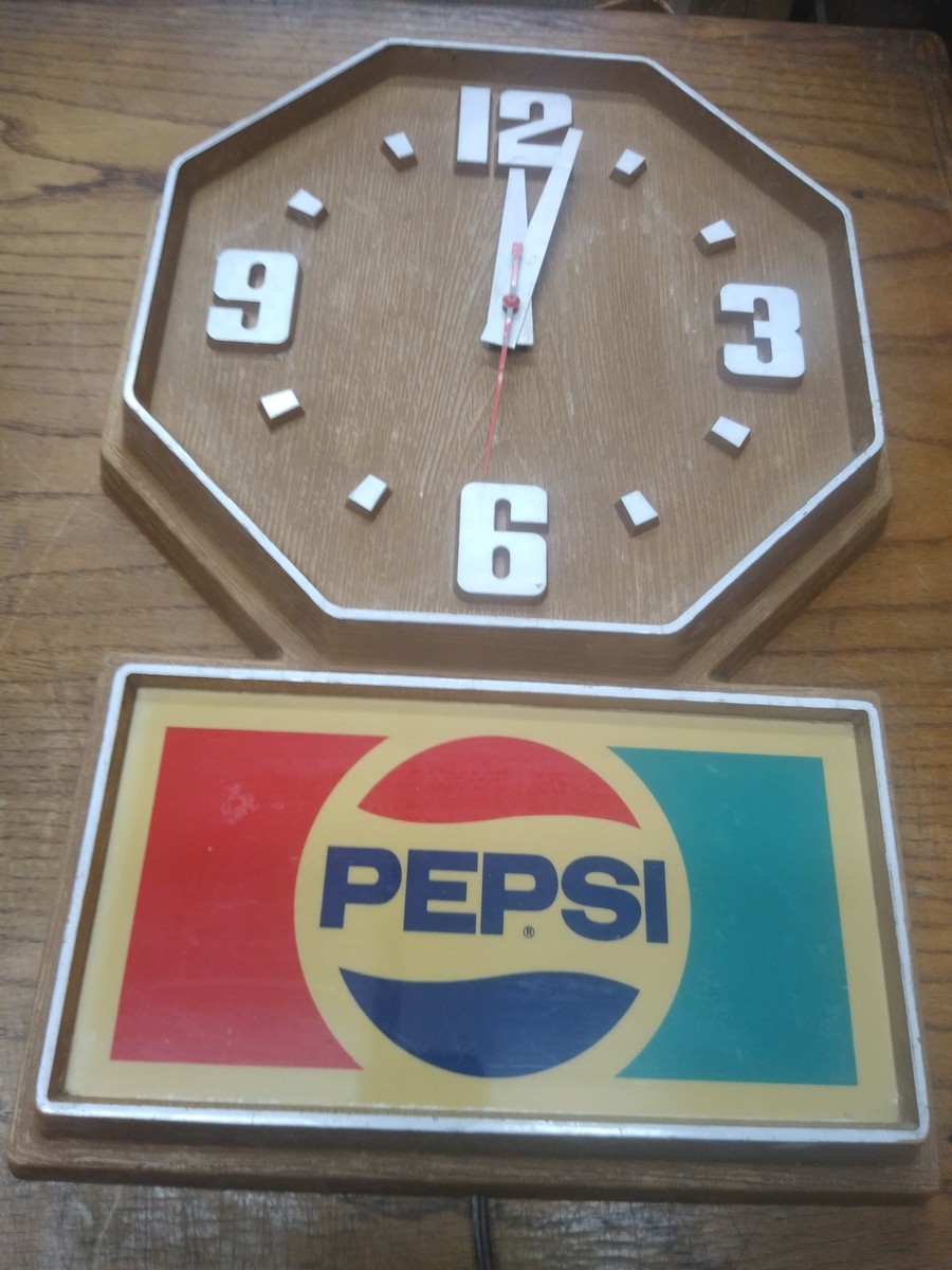 Vtg Pepsi Cola Advertising Wall Clock Sign Impact International