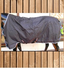 Horseware Amigo Bravo 12 Plus Weichenteppich 1200d Motorhaube