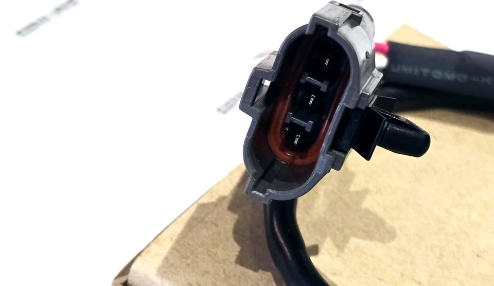 Genuine Subaru Crankshaft Sensor Crank Angle Impreza WRX 92-96 Legacy 22053AA010 - Image 3 of 4