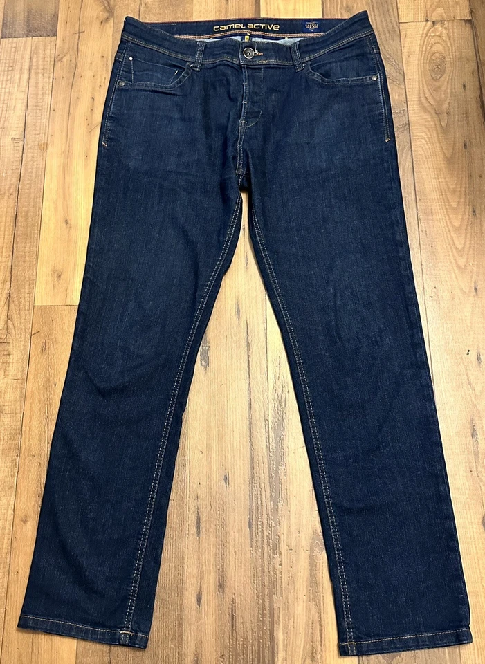 Pantalones de mezclilla rectos Camel Active Houston azules para hombre 36 x 30 elásticos usados Foto 2 de 3