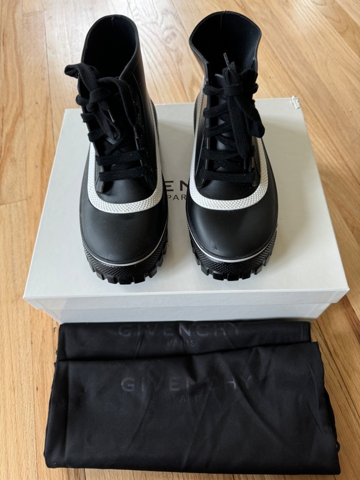 givenchy bottine