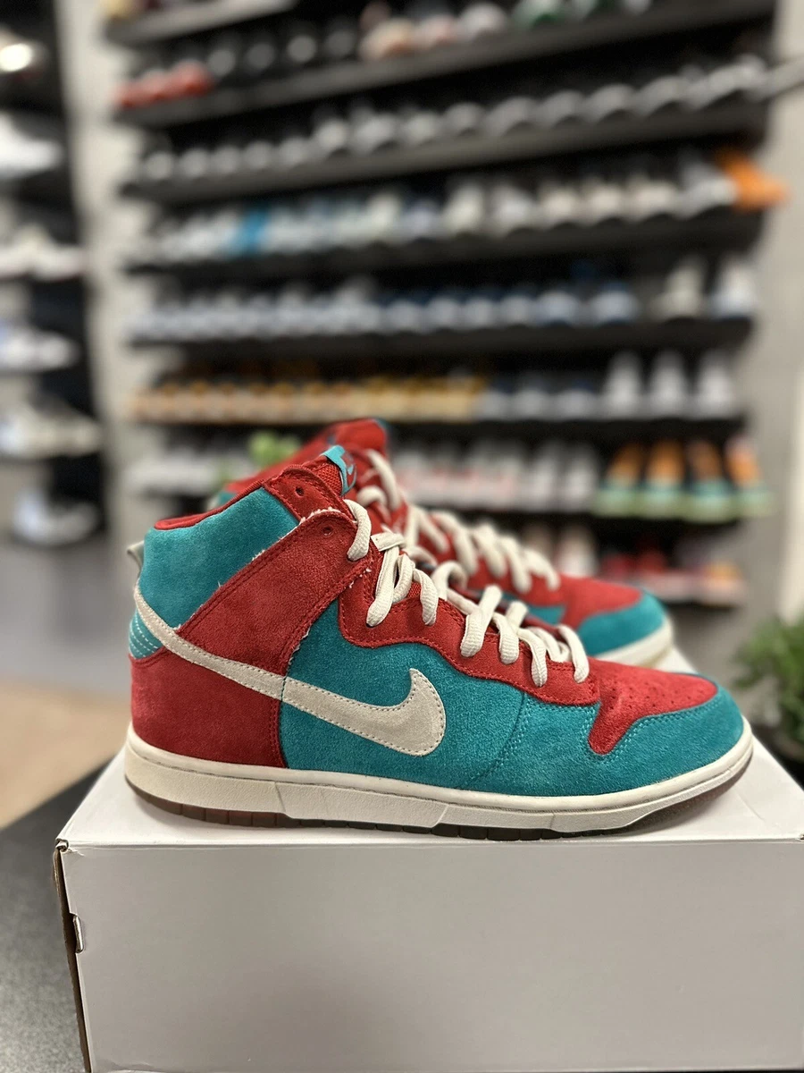 Nike SB Dunk High Premium Bloody Gums Size 10.5 2009 Red Teal 313171 671