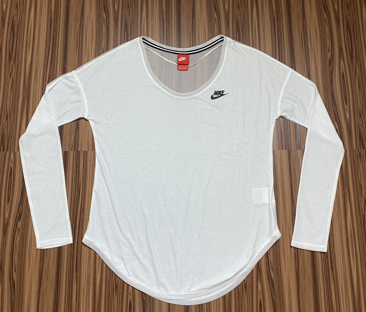 Nike Women s Mesh Top Size S Base Layer White Long Sleeve 689521