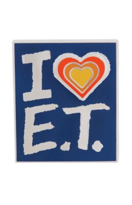 Universal Studios E.T. '' I Heart E.T.'' Pin