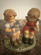 Berta Hummel Figurine "Tea Time" BH 121 1999 Studio Hummel Goebel