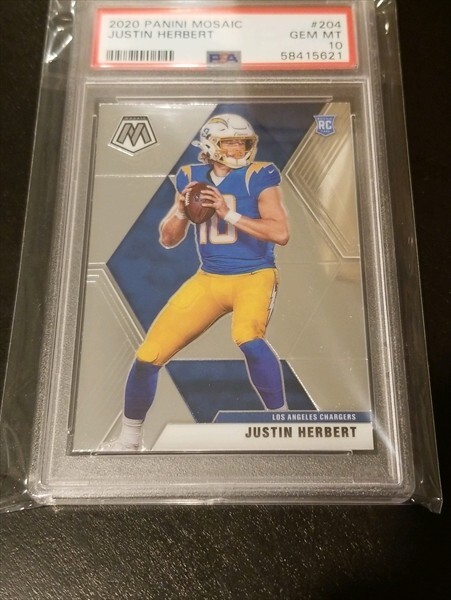 2020 Panini Mosaic Justin Herbert RC Rookie #204 PSA 10