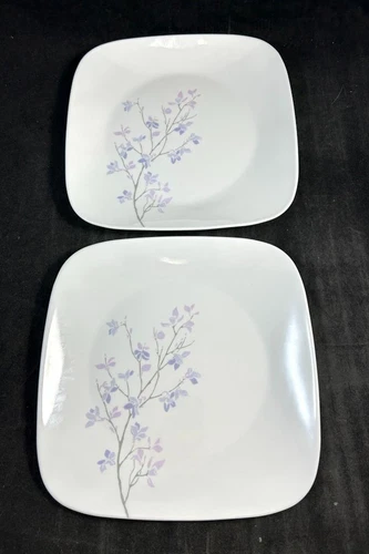 Corning Jacaranda Corelle Group of 2 Dinner Plates Purple Flowers on White