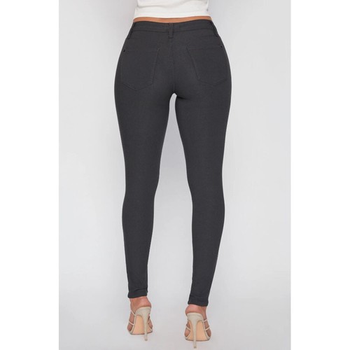 YMI Women's Hyper Stretch Mid-Rise 5 Pocket Slim Fit Skinny Jeans - 第 76/122 張圖片