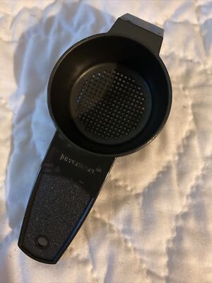 Tupperware NEW Black Mini Sifter Strainer Gadget Sand Toy Kids Crafts Hangs 879