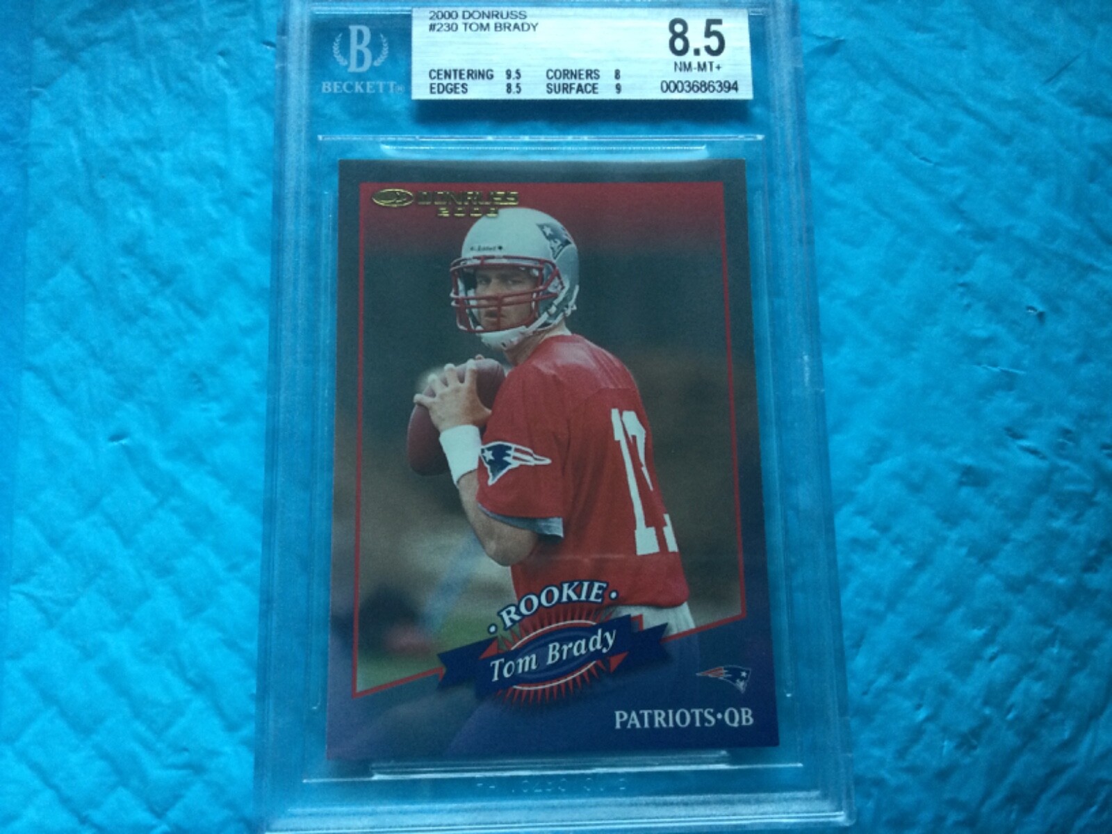 2000 Donruss #230 Tom Brady BGS 8.5 SN# 229/1325 Beautiful Rookie Card!