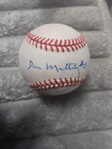 Don Mattingly Autograph AL Baseball, New York YANKEES