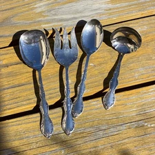 Wm Rogers Mfg Co Extra Plate 2 Spoons, Fork, & Ladle