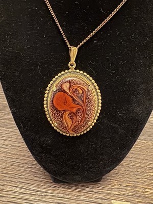 Beautiful Vintage Copper And Gold Tone enamel  swirl pendant necklace 18-22 