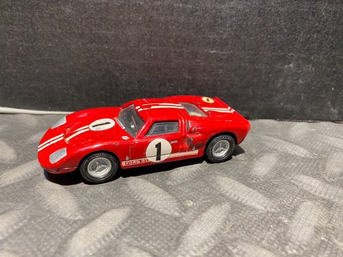 VINTAGE PLASTIC FORD GT 40 RACE CAR #1 RED PLASTIC BUILT KIT | eBay