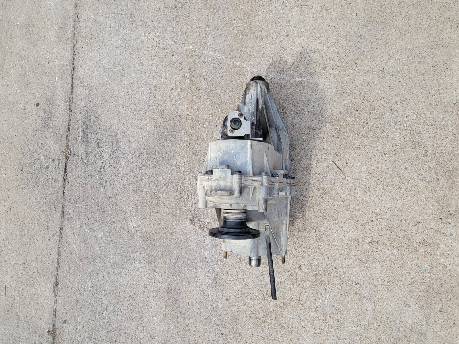 2008 HUMMER H3 FITS20062008 HUMMER H3 Transfer Case Assembly OEM OPT