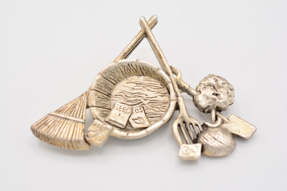 Broche Vintage Danecraft - Arrosoir En étain Argenté, Jardinage, Occasion
