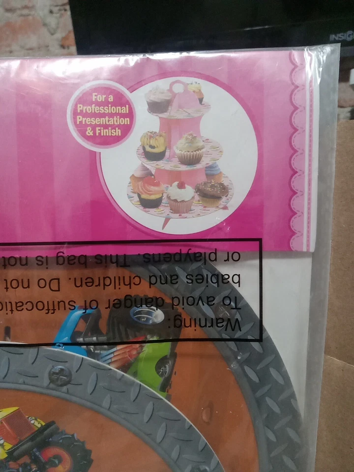 Decoração de festa de aniversário de caminhão 3 camadas - Imagem 2 de 3