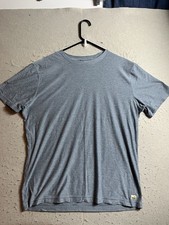 Vuori Shirt Mens Large Blue V126 Strato Tech Dreamknit Performance Stretch