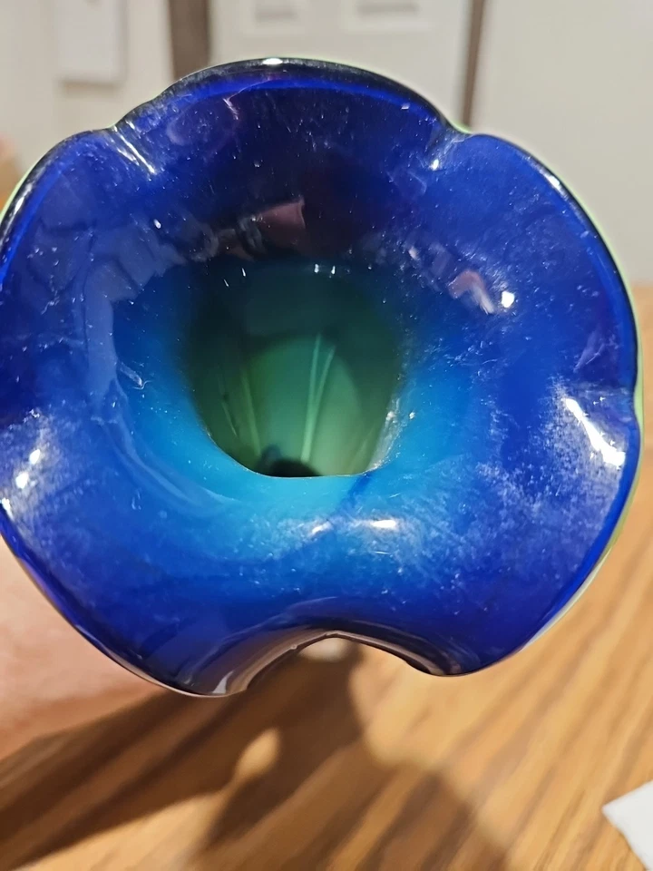 Decorative Art Glass Vase in Blue and Green  - Image 4 of 4