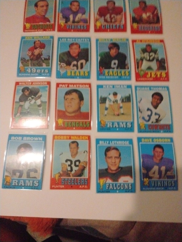 Lot Of 16 Topps Football ExMt-NrMt