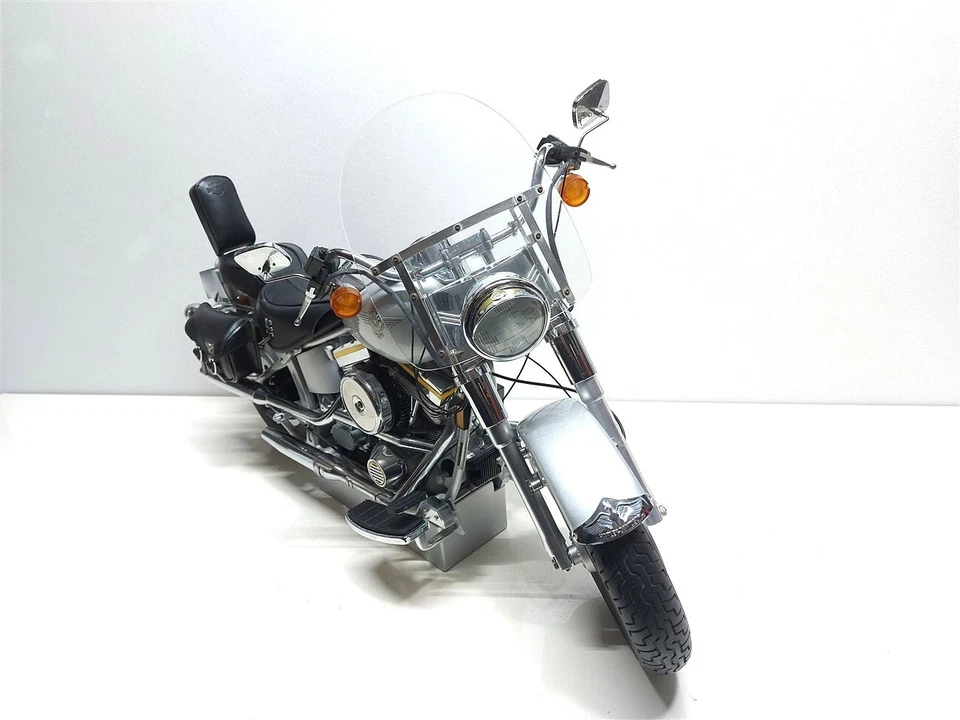 Harley Davidson FLSTF Fat Boy - 60 cm scala 1/4 DeAgostini - Immagine 3 di 4