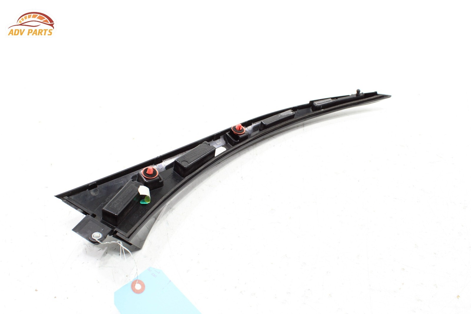 2017-20 MASERATI LEVANTE TAILGATE LIFTGATE BACK DOOR LEFT SPOILER MOLDING OEM