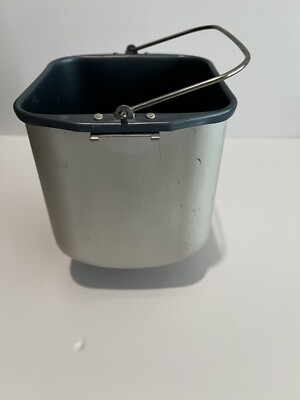 Sunbeam Breadmaker 5890 Pan and Paddle ONLY Bread Machine PN 108553